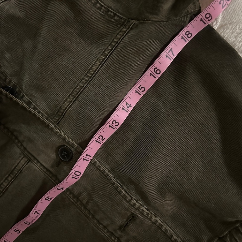 Like new Lucky Brand size XS Olive green Utility Jacket. Lightweight. Gorgeous! - Picture 11 of 16